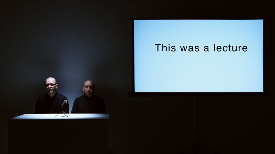 Erdkunde, 2015

16&#8217;04&#8243;/HD/Single channel/16:9/Edition of 5 (plus 3 A/P&#8217;s)