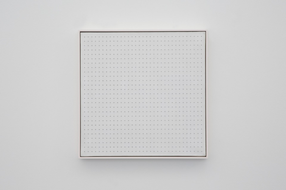 Signe croix Multiple , 1976\
Oil on canvas

60 x 60 cm