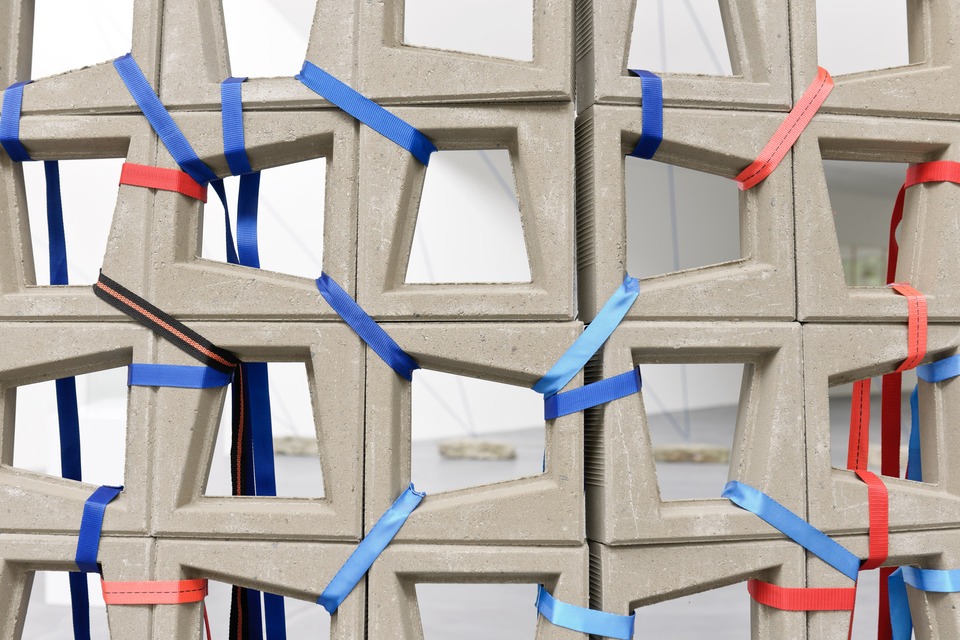 Wall Floor Piece, Group Show\
Installation view\
von Bartha, Basel, 2011