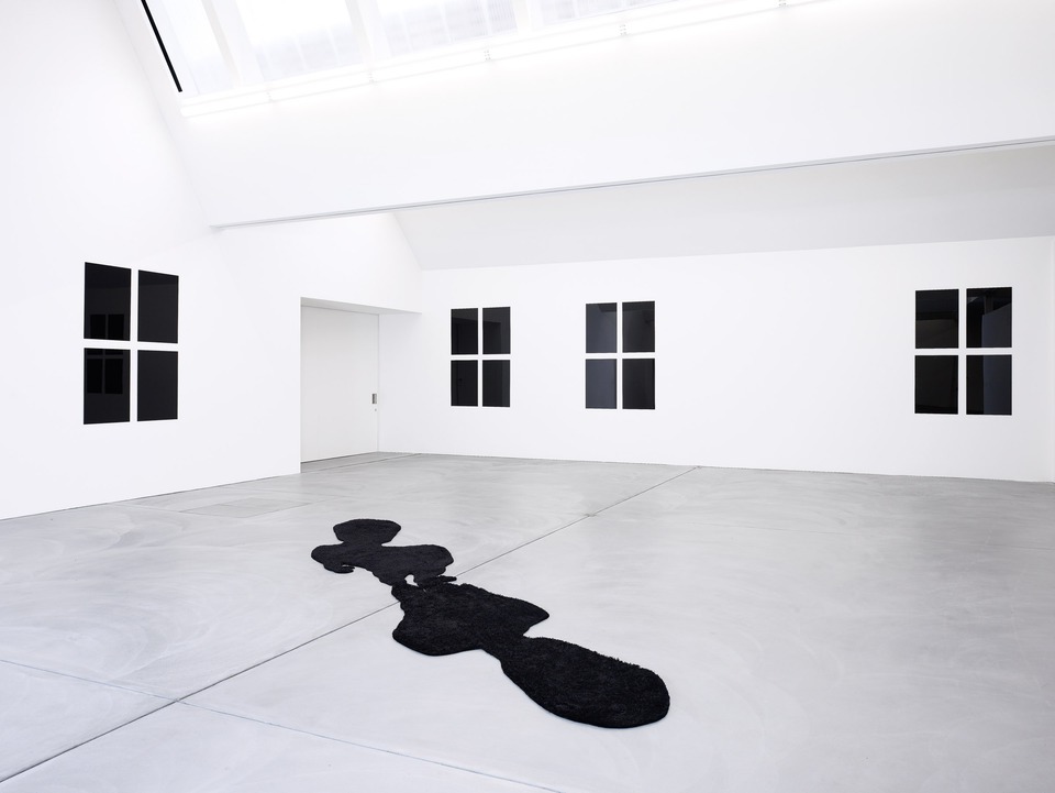 Magnus Thierfelder\
Installation view\
von Bartha, Basel, 2008
