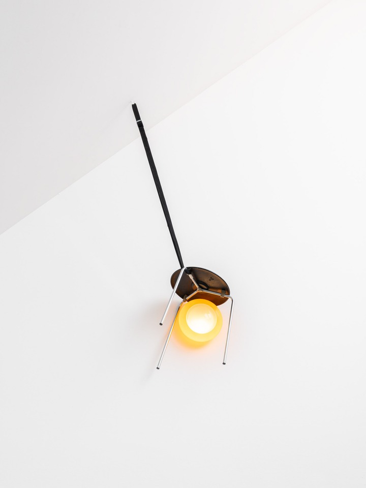 WS.006, 2007
Wall lamp, stool, tension belt
variable dimensions