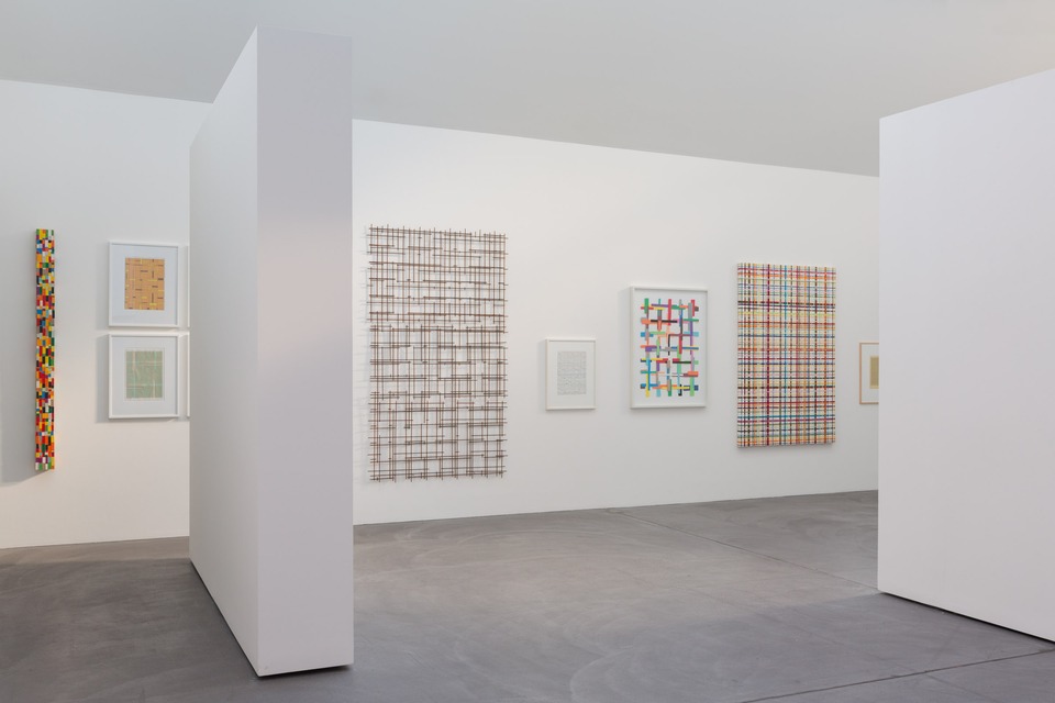 Beat Zoderer, Raster Arbeiten Aus Drei Jahrzehnten\
Installation view\
von Bartha, Basel, Showroom, 2015