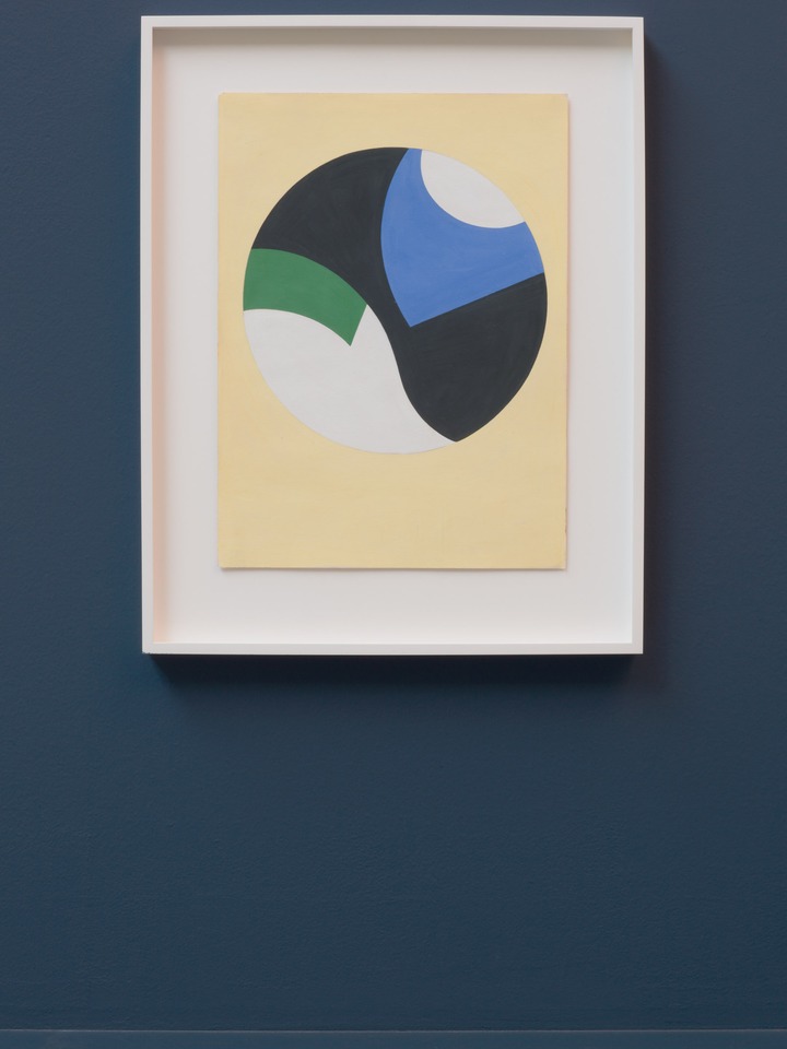 *Komposition in einem schwarzen Kreis*, 1937 / 39
Gouache on paper
35 x 26 cm