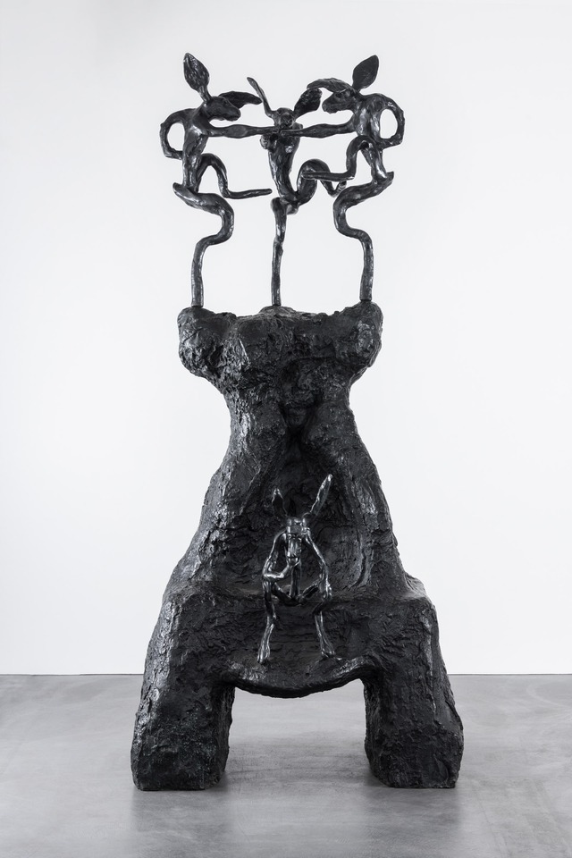 **Barry Flanagan**
*Monument*, 1996
Bronze
296.5 x 132.1 x 109.9 cm
Cast number 3 from an edition of 6 plus 2 artist&#8217;s casts