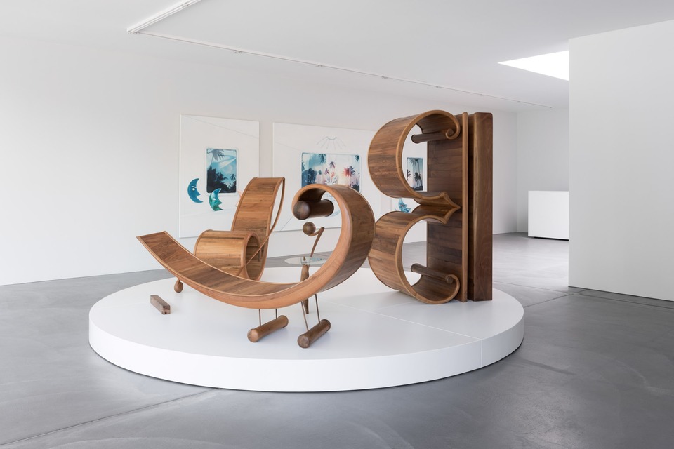 Francisco Sierra, Lunar Conveniences

Exhibition view

von Bartha, Basel, 2021