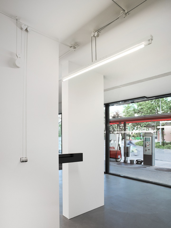 Sarah Oppenheimer, N-02
Exhibition view
von Bartha, Basel