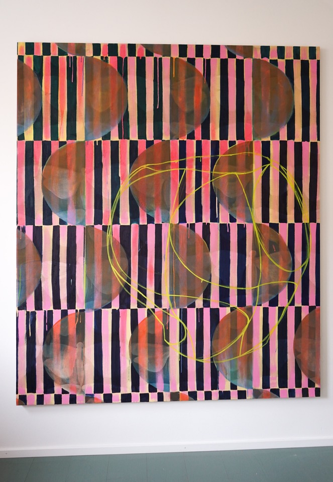 **Athene Galiciadis**
*Stillleben (Die Motte oder Graffiti)*, 2022
Oil and acrylic on canvas
188 x 160 cm