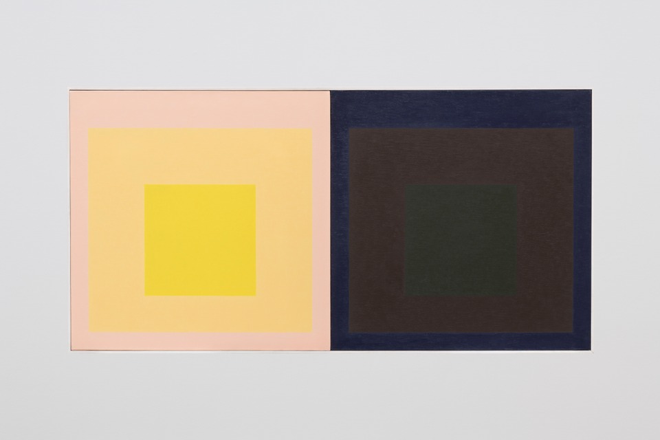 Aurélie Nemours

“Sokaris Le Caché (diptyque droite) / Sokaris L'Acclamant (diptyque gauche),” 1971

Oil on canvas

80 x 80 cm.
