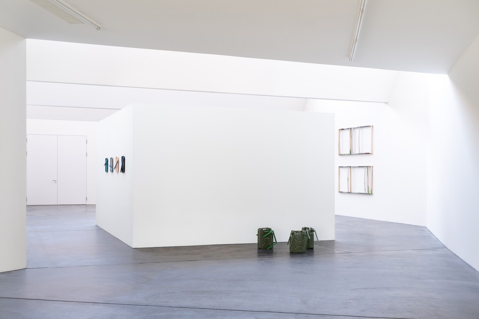 Florian Slotawa, exhibition view, 2026. Photo: Finn Curry
